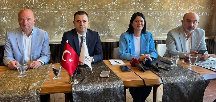 FİLİZ GENCAN AKIN; BİLGİLİ, KARARLI YÜKSEK PERFORMANSLI BAŞKAN 