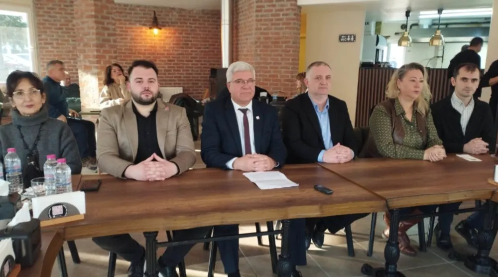 CHP’DEN BASIN ÖZGÜRLÜĞÜ VE YEREL SEÇİM BAŞARILARINA VURGU 