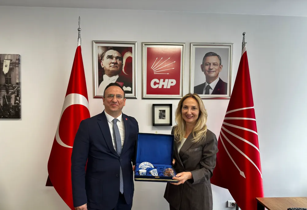 SİNAN TEKİN ’DEN AYLİN NAZLIAKA ’YA ZİYARET 