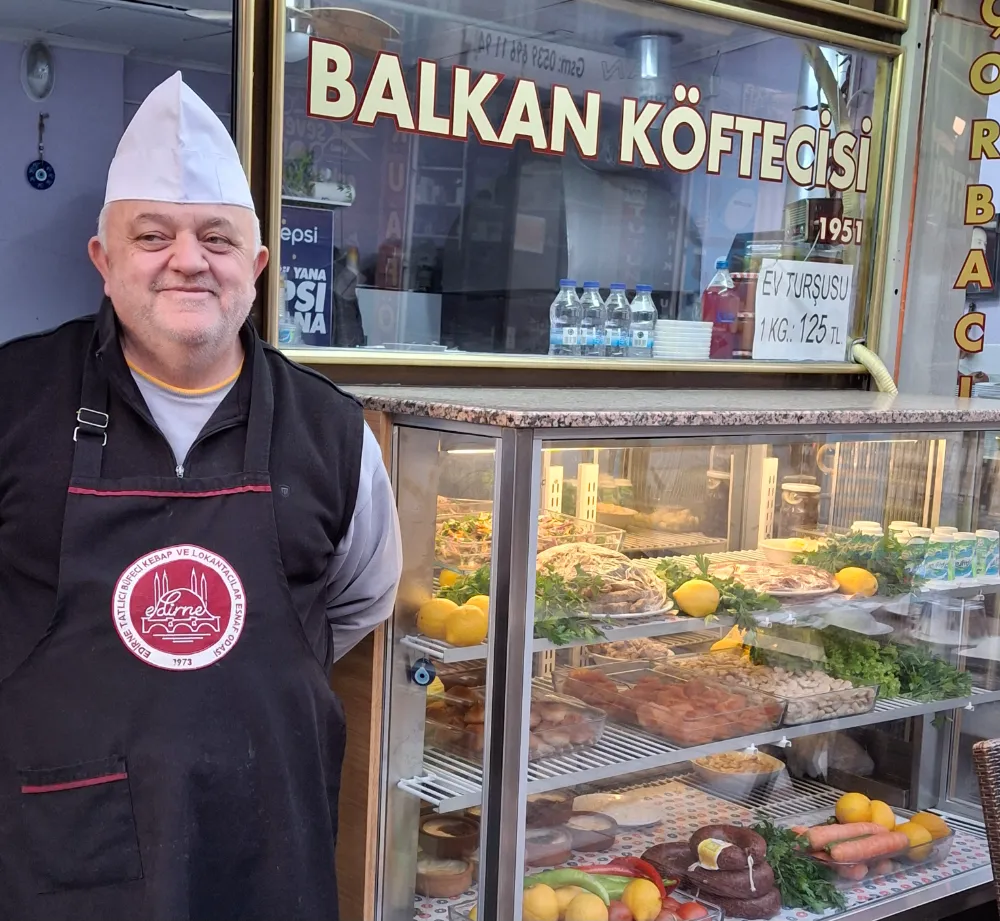 ADNAN YILDIZ HOCA’DAN KATKISIZ VE GELENEKSEL KUZU PAÇA ÇORBASI 