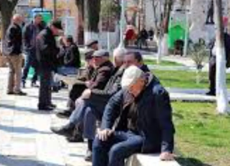 TÜRKİYE YAŞLANIYOR: EMEKLİLİKTE GEÇİM SAVAŞI DERİNLEŞİYOR 