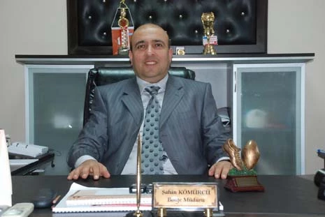 Kömürcü; YÖK Başkanına Plaket Verecek