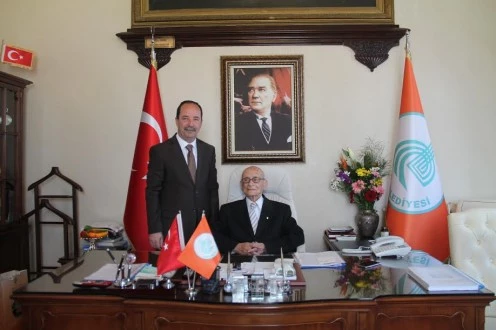 1955 BAŞKANINDAN, 2015 BAŞKANINA