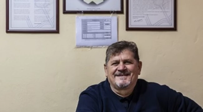 YEREL POLİTİKALAR ÜRETMEYEN, ÜRETEMEYEN İL VE İLÇE BAŞKANLARININ ELİNE KALDIK!