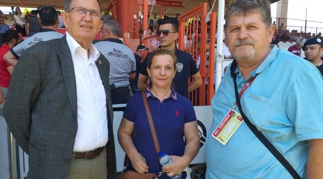 SERPİL TÜTÜNCÜ AYAĞININ TOZUYLA ERMAYDANINA İNDİ.