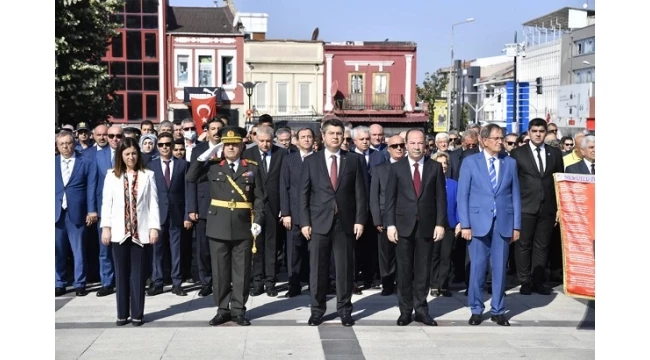 COŞKULU GEÇEN ZAFER BAYRAMI 