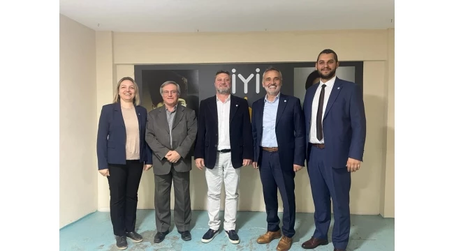İYİ PARTİ ADAYLARINI TANITTI 