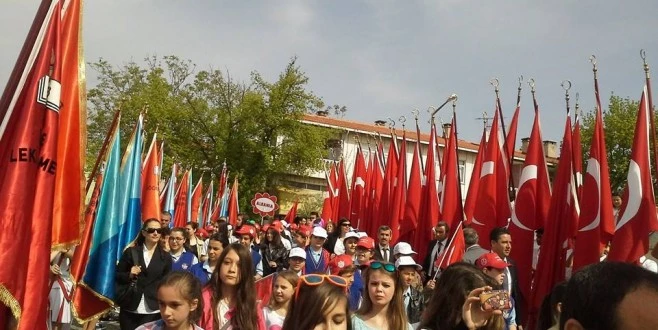 23 NİSAN ULUSAL EGEMENLİK VE ÇOCUK BAYRAMI KUTLANDI