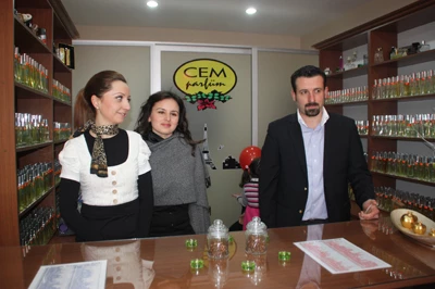 Cem Parfüm açılışını yaptı