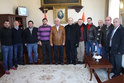 Edirnespor Gençlik Kulübü ve Ayşekadın Spor Kulübü yöneticilerinden Sedefçiye ziyaret.