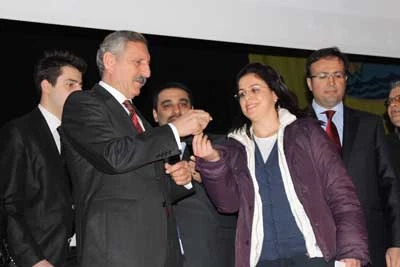 420 Konutun Hak Sahibi Kuraları Çekildi