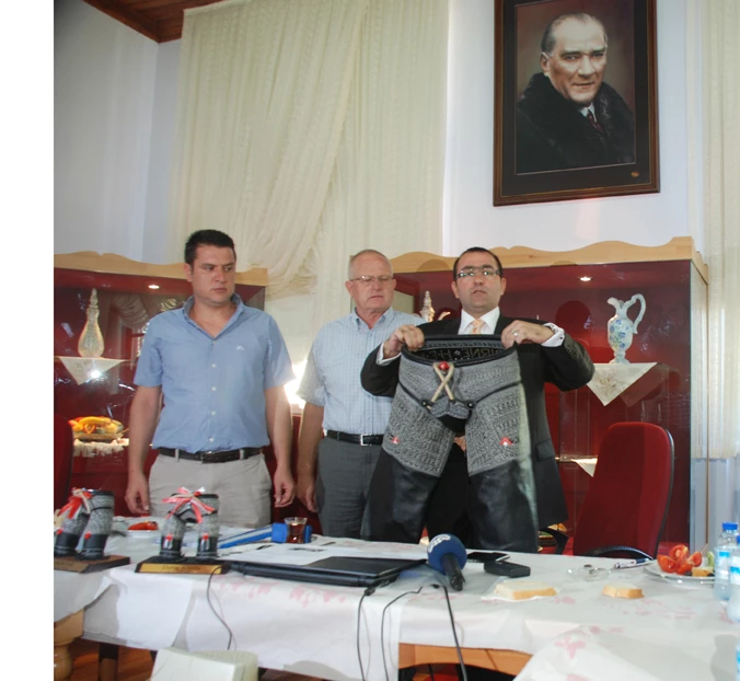 YAĞLI GÜREŞİN KİSPETİ EDİRNEDE DİKİLECEK