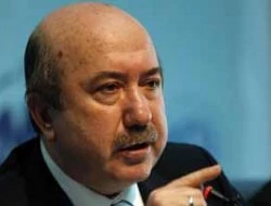 Eski Maliye Bakanı Kemal Unakıtan Böbrek Nakli Olacak