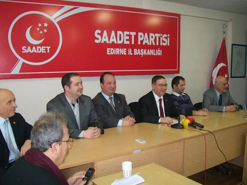 Saadet Partisi 2012 Yılını Değerlendirdi.