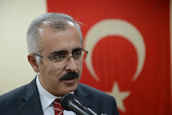VALİ DURUER; BASIN DEMOKRATİK HAYATIN VAZGEÇİLMEZ UNSURUDUR