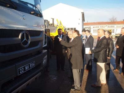 EDİRNE İL ÖZEL İDARESİNE YENİ ARAÇLAR ALINDI