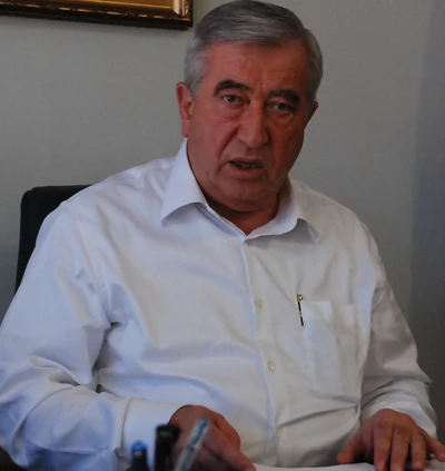 YARDIMCI; İDEALİ, HAYALİ VE UFKU OLMAYANIN PROJESİ OLMAZ