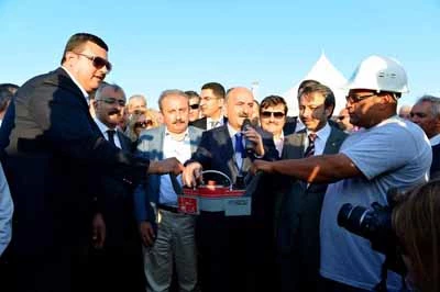 BAKAN MÜEZZİNOĞLU, 400 YATAKLI DEVLET HASTANESİ