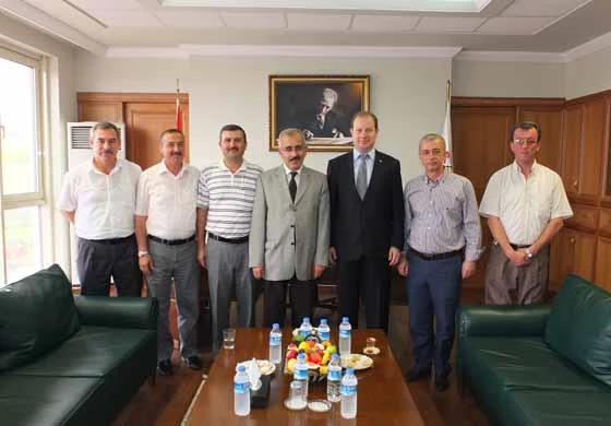 VALİ HASAN DURUER BORSAYI ZİYARET ETTİ.