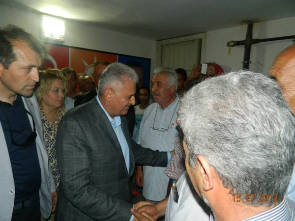 BAKAN YILDIRIM EDİRNE VALİLİĞİNİ VE AK PARTİ İL BAŞKANLIĞINI ZİYARET ETTİ