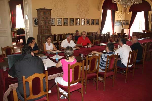 İşte şeffaf belediyecilik; Vatandaşlara açık toplantılar...