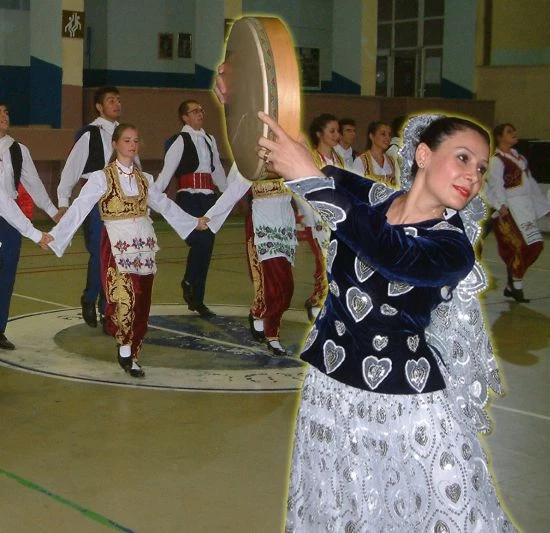 LÜLEBURGAZ ANADOLU LİSESİ DANS TAKIMI ULUSLAR ARASI BAŞARILARA İMZA ATIYOR.