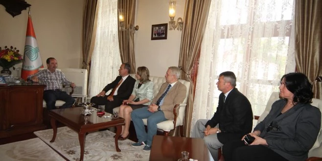 BAŞKANA HAYIRLI OLSUN ZİYARETLERİ SÜRÜYOR