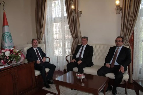 BAŞKANA İLK ZİYARET BAŞTUĞDAN