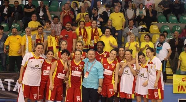 BAYAN BASKETÇİLERİMİZ 1.LİGDE
