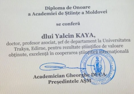 DOÇ DR YALÇIN KAYA’ YA FAHRİ DİPLOMA