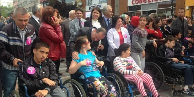 GÜRKAN; “HEDEFİMİZ HERKES İÇİN ENGELSİZ BİR EDİRNE”