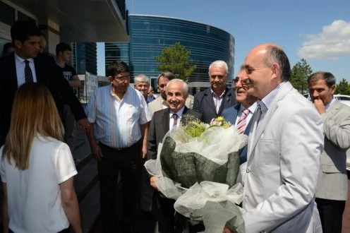 KÖY-KOOP GENEL KURULU AHMET ERKENLE DEVAM DEDİ.