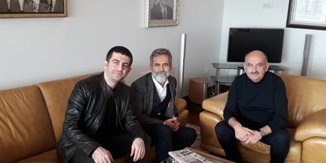 MEHMET MÜEZZİNOĞLU SİYASETİ BIRAKIYOR MU?