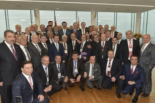 TOBB BAŞKANI HİSARCIKLIOĞLU’NA EKONOMİ ALTIN ÖDÜLÜ.