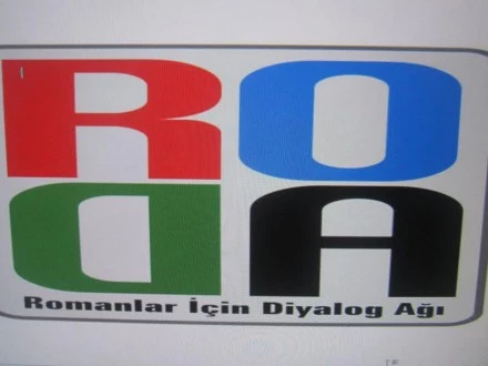 TÜRKİYE’DE ROMANLARIN MÜCADELESİ HAK TEMELLİ BİR MÜCADELEDİR. TOPLUMSAL TEMEL MÜCADELEDİR