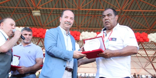 YAĞLI GÜREŞİN EFSANELERİ UNUTULMADI